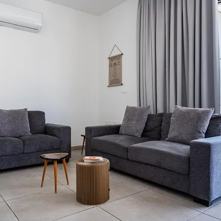 Daire 2br Lux Apt. *